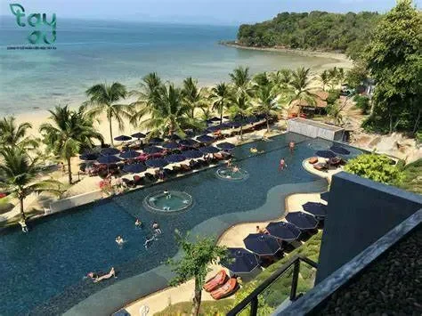 Bí Quyết Thiết Kế Resort Biển Đẹp: Từ Ý Tưởng Đến Thực Tế Hoàn Hảo