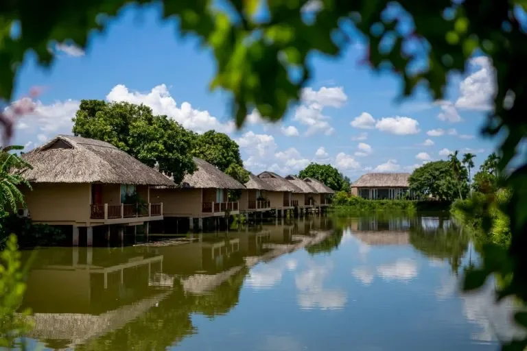 "Cẩm nang" chọn resort Huế đẹp sát biển "chuẩn không cần chỉnh"